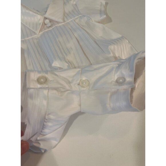 Baby White Striped Romper With Matching Hat 0-3 Months Button Closure Short Slee - Picture 3 of 7
